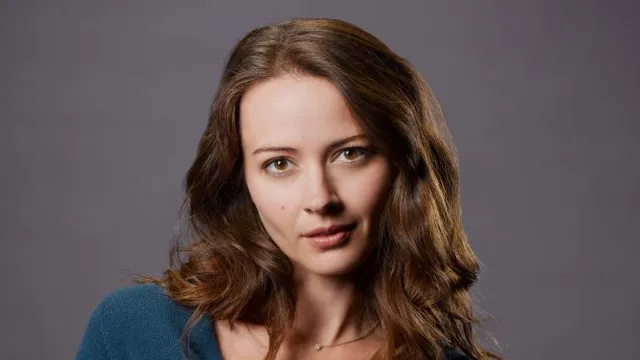 Amy Acker Net Worth, Age, Height, Bio, Weight