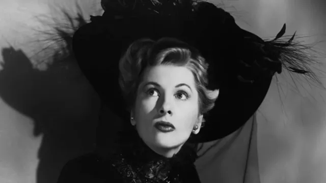 Joan Fontaine Height, Wiki, Net Worth, Age And More